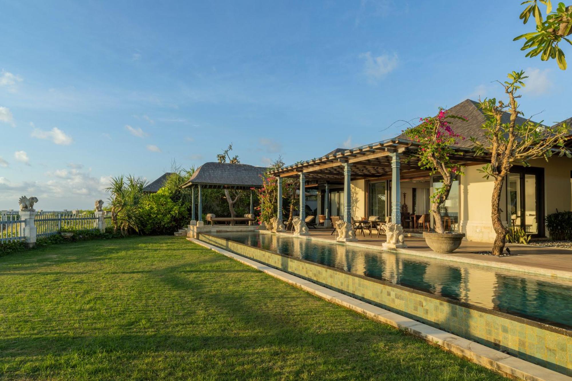 Jumeirah Bali Uluwatu Rum bild
