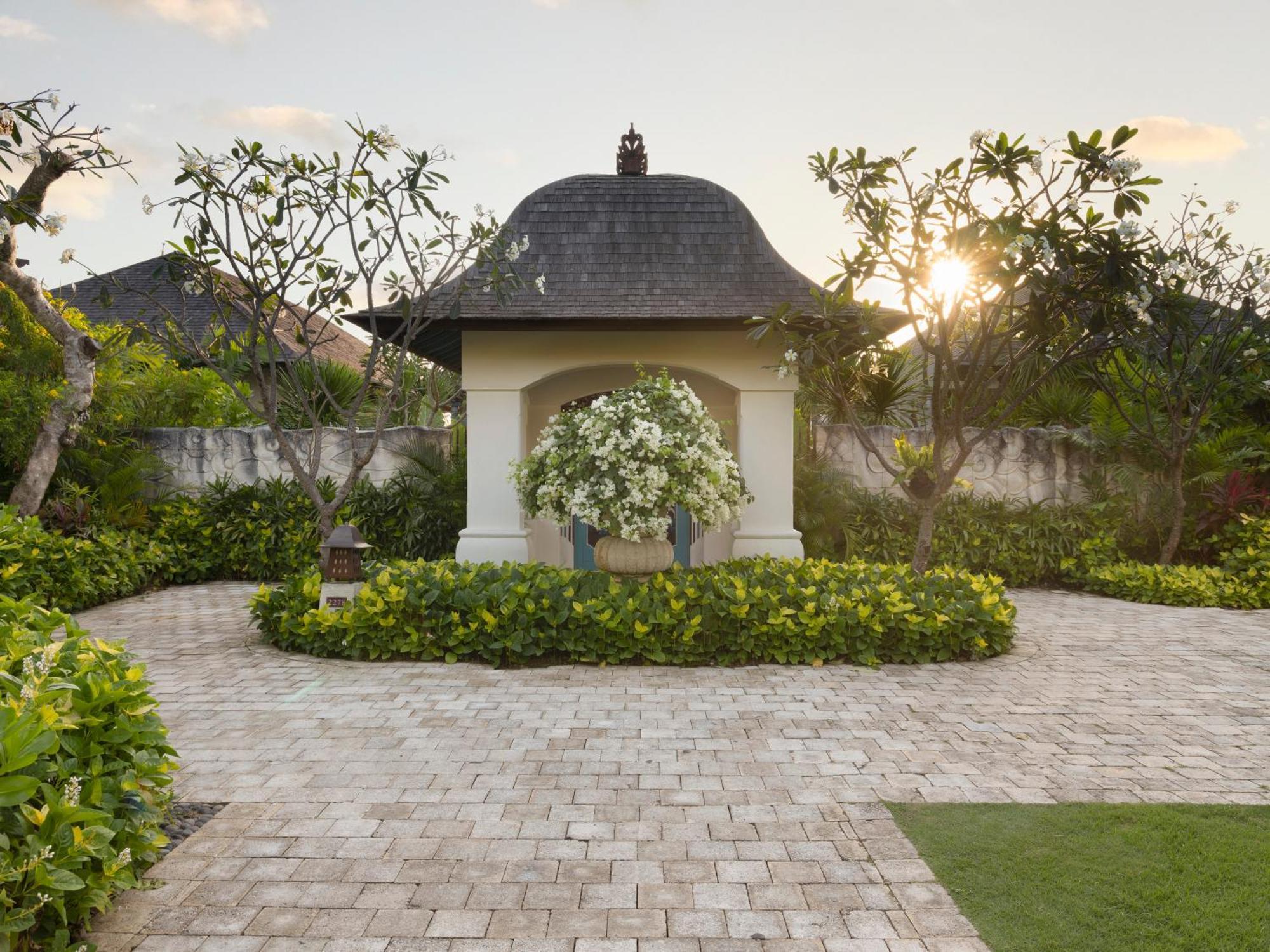 Jumeirah Bali Uluwatu Rum bild
